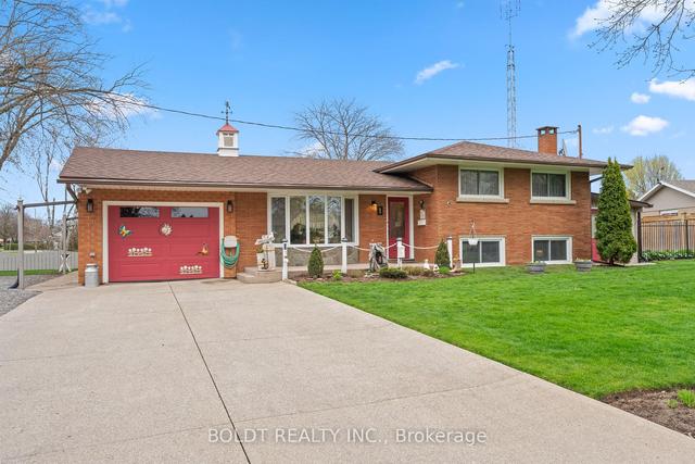 1 Joanna Dr, House detached with 3 bedrooms, 2 bathrooms and 6 parking in St. Catharines ON | Image 12