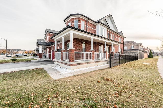 2 Burnstown Circ, House semidetached with 4 bedrooms, 4 bathrooms and 4 parking in Brampton ON | Image 23