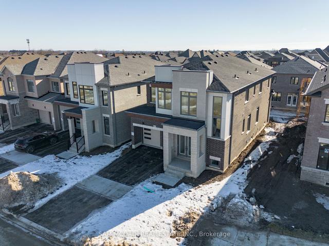 197 Mckean Dr, House detached with 5 bedrooms, 4 bathrooms and 4 parking in Whitchurch Stouffville ON | Image 1
