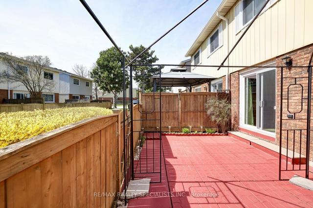 56 - 5005 Pinedale Ave, Townhouse with 3 bedrooms, 3 bathrooms and 2 parking in Burlington ON | Image 29