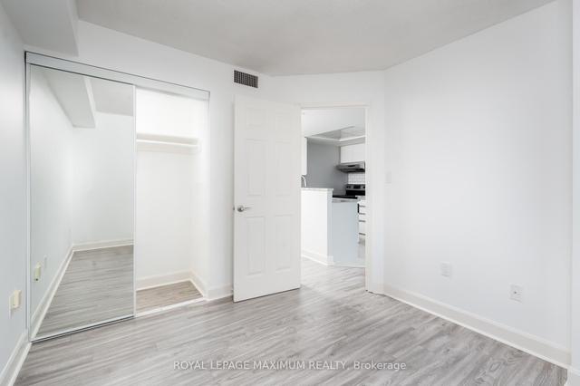 1704 - 5 Concorde Pl S, Condo with 1 bedrooms, 1 bathrooms and 1 parking in Toronto ON | Image 19