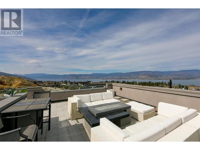 5342 Signet Crescent, House detached with 4 bedrooms, 2 bathrooms and 2 parking in Kelowna BC | Image 29