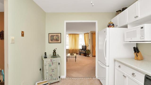 203 - 1180 Commissioners Rd W, Condo with 2 bedrooms, 1 bathrooms and 1 parking in London ON | Image 4