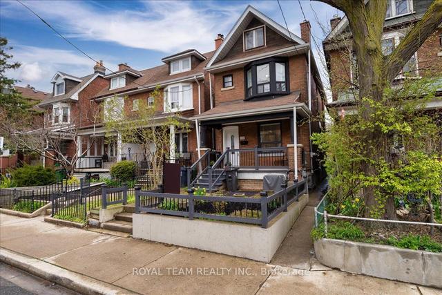 1351 Lansdowne Ave, House detached with 3 bedrooms, 4 bathrooms and 2 parking in Toronto ON | Image 23