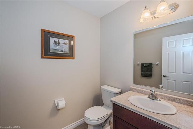 82 Dawes Avenue, House semidetached with 3 bedrooms, 3 bathrooms and 2 parking in Guelph ON | Image 11