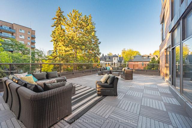 301 - 40 Oaklands Ave, Condo with 2 bedrooms, 3 bathrooms and 2 parking in Toronto ON | Image 1