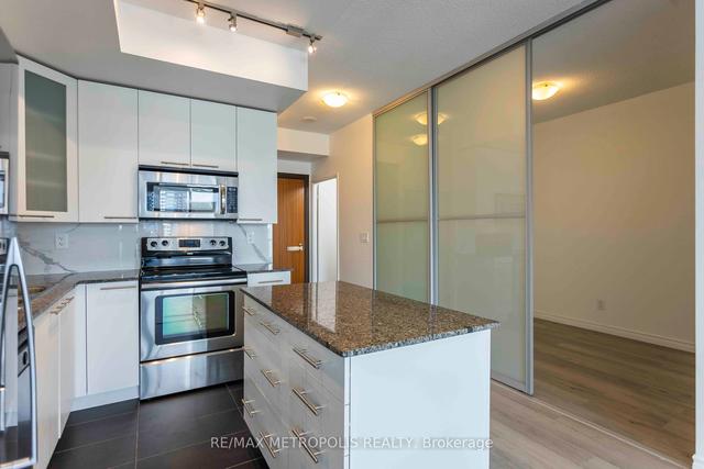 1611 - 500 Sherbourne St, Condo with 1 bedrooms, 1 bathrooms and 1 parking in Toronto ON | Image 16