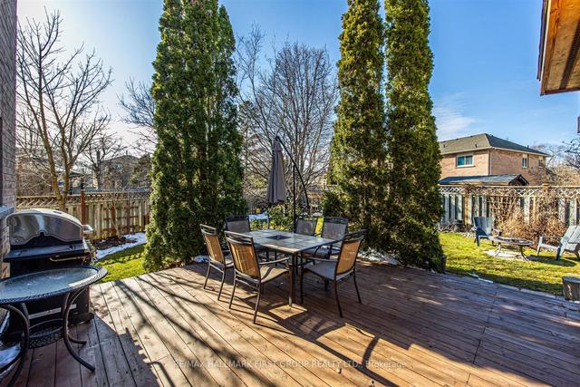 1516 Boyne Crt, House detached with 4 bedrooms, 3 bathrooms and 4 parking in Pickering ON | Image 24