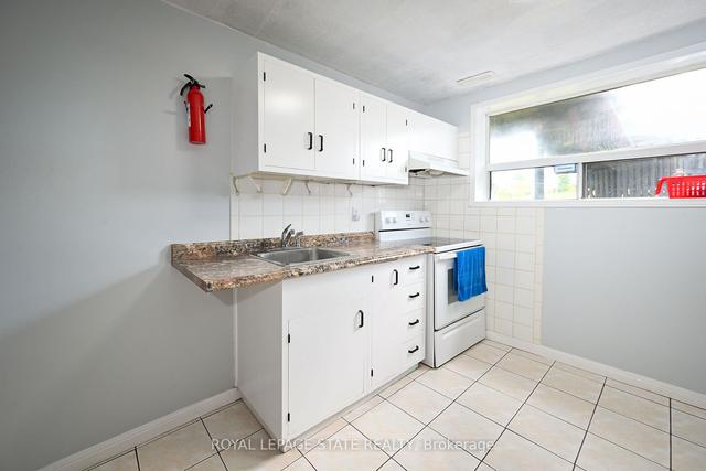 515 Brock Rd, House detached with 3 bedrooms, 2 bathrooms and 8 parking in Hamilton ON | Image 24
