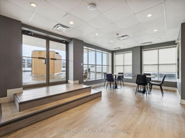 306 - 897 Sheppard Ave West Ave W, Condo with 1 bedrooms, 1 bathrooms and 1 parking in Toronto ON | Image 18
