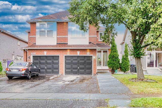 272 Pressed Brick Dr, House semidetached with 4 bedrooms, 4 bathrooms and 4 parking in Brampton ON | Image 1
