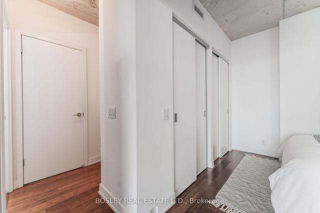 704 - 2 Gladstone Ave, Condo with 2 bedrooms, 1 bathrooms and 1 parking in Toronto ON | Image 25