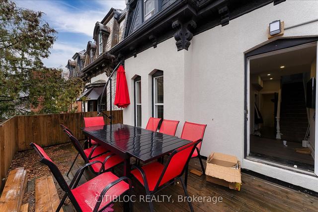 294 Gerrard St E, House detached with 9 bedrooms, 8 bathrooms and 4 parking in Toronto ON | Image 23