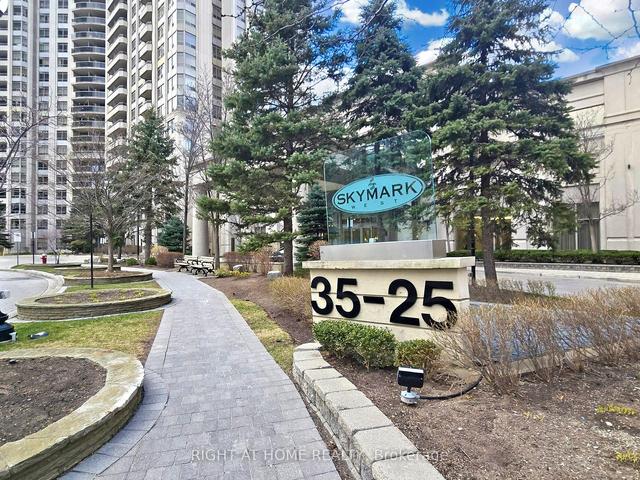3014 - 25 Kingsbridge Garden Circ, Condo with 2 bedrooms, 2 bathrooms and 2 parking in Mississauga ON | Image 12