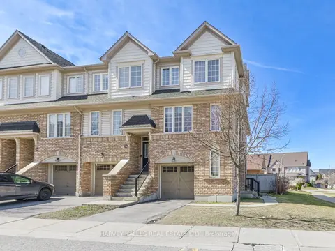78 Oakins Lane, Townhouse with 3 bedrooms, 3 bathrooms and 2 parking in Ajax ON | Card Image