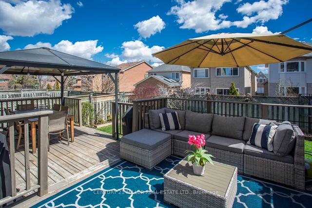 2936 Castlebridge Dr, House detached with 4 bedrooms, 4 bathrooms and 4 parking in Mississauga ON | Image 27