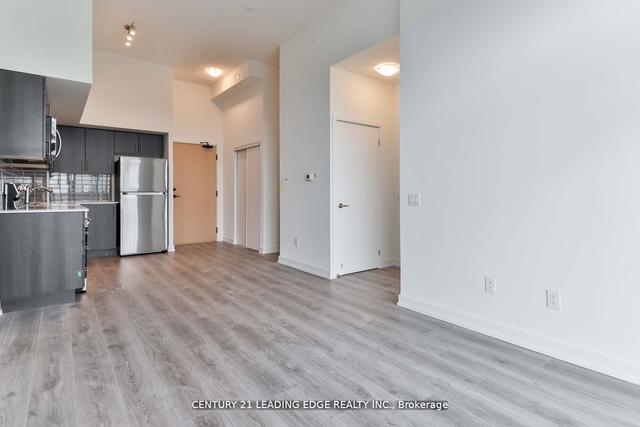 710 - 1480 Bayly St, Condo with 2 bedrooms, 2 bathrooms and 1 parking in Pickering ON | Image 3