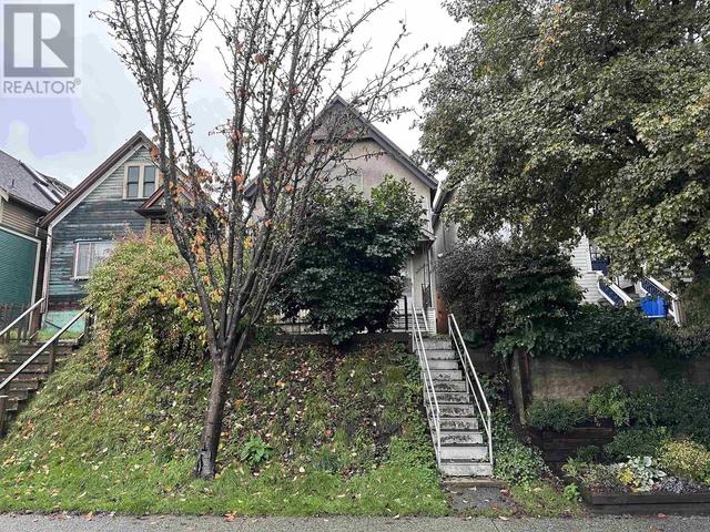 646 Union Street, House detached with 3 bedrooms, 2 bathrooms and null parking in Vancouver BC | Image 2