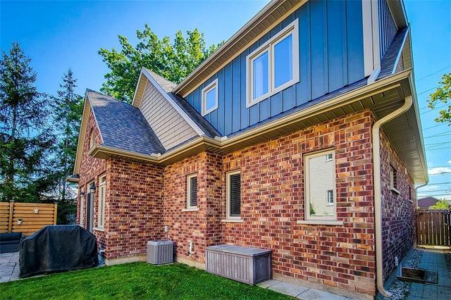 188 Rykert Street, House detached with 4 bedrooms, 3 bathrooms and 2 parking in St. Catharines ON | Image 3