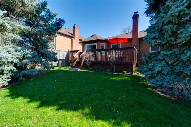6 Kingfisher Court, House detached with 3 bedrooms, 2 bathrooms and 6 parking in Brampton ON | Image 39