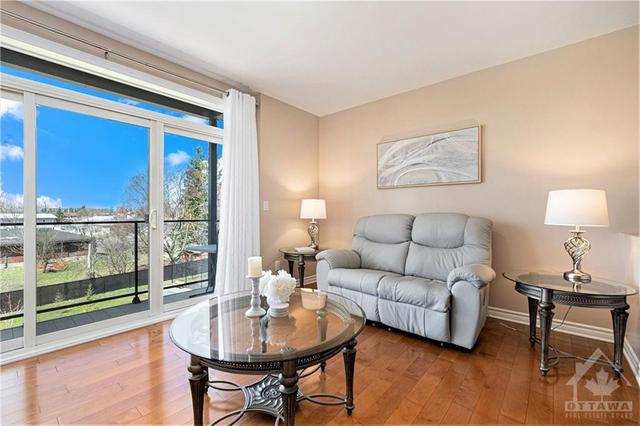 306 - 200 Equinox Drive, Condo with 2 bedrooms, 2 bathrooms and 1 parking in Russell ON | Image 4