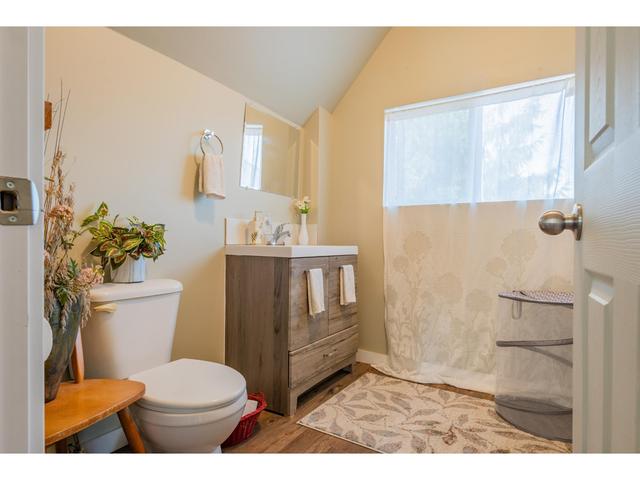 3553 Sprague Street, House detached with 2 bedrooms, 2 bathrooms and null parking in Central Kootenay D BC | Image 49