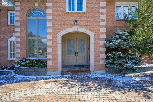1394 Hazelton Blvd, House detached with 4 bedrooms, 5 bathrooms and 11 parking in Burlington ON | Image 36