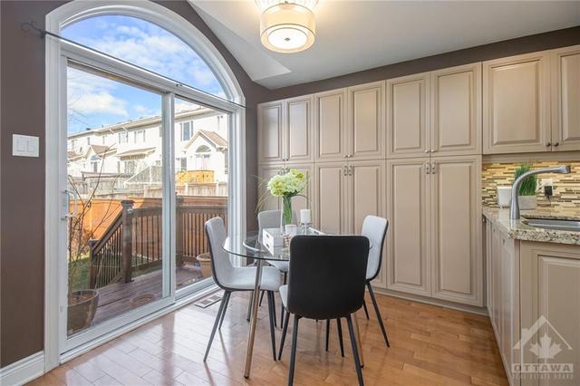 48 Sunvale Way, Townhouse with 3 bedrooms, 3 bathrooms and 4 parking in Ottawa ON | Image 11