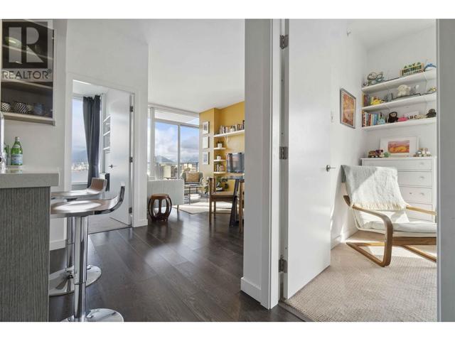 ph4 - 933 E Hastings Street, Condo with 2 bedrooms, 1 bathrooms and 1 parking in Vancouver BC | Image 25