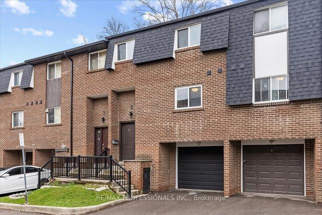2 - 119 Henderson Ave, Townhouse with 3 bedrooms, 3 bathrooms and 2 parking in Markham ON | Image 20