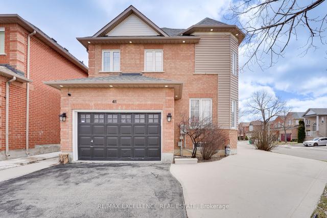 41 Fallstar Cres, House detached with 4 bedrooms, 4 bathrooms and 6 parking in Brampton ON | Image 1