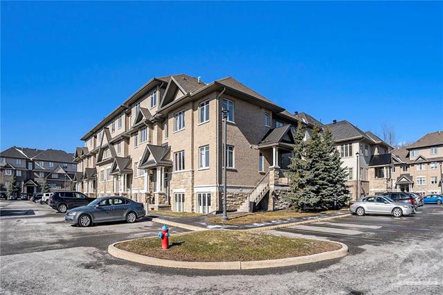 a - 1069 Beryl Private, Condo with 2 bedrooms, 2 bathrooms and 1 parking in Ottawa ON | Image 15