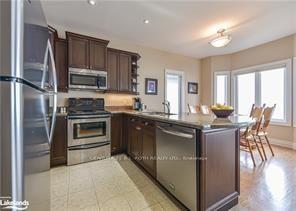 495 Aberdeen Blvd, House detached with 3 bedrooms, 3 bathrooms and 4 parking in Midland ON | Image 7