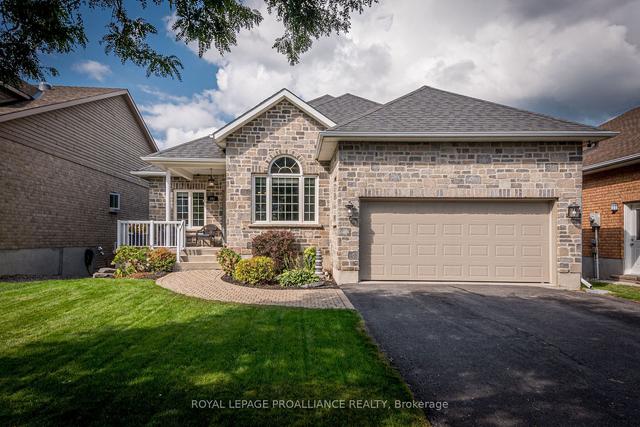 841 Roshan Dr, House detached with 3 bedrooms, 3 bathrooms and 6 parking in Kingston ON | Image 1