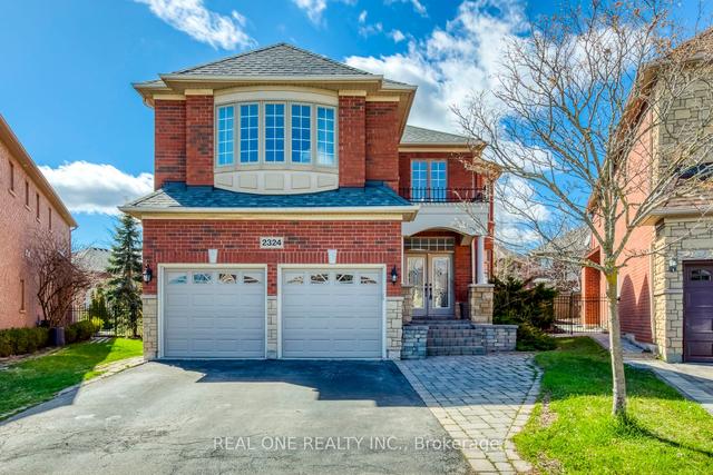 2324 Hertfordshire Way, House detached with 4 bedrooms, 4 bathrooms and 4 parking in Oakville ON | Image 1