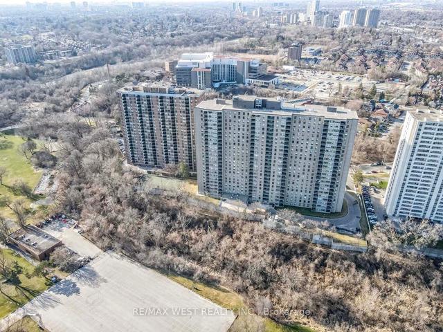 1406 - 75 Emmett Ave, Condo with 2 bedrooms, 2 bathrooms and 1 parking in Toronto ON | Image 26