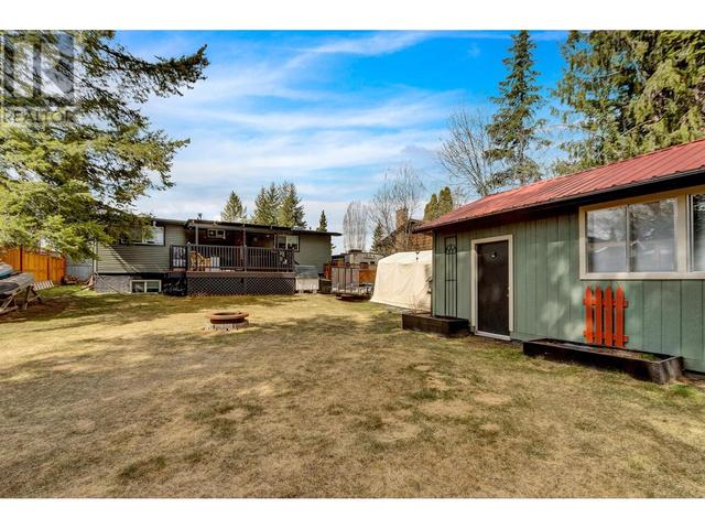 7670 Loyola Drive, House detached with 3 bedrooms, 2 bathrooms and null parking in Prince George BC | Image 3