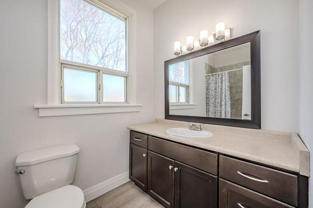 233 Elizabeth Street, House detached with 6 bedrooms, 2 bathrooms and 4 parking in Guelph ON | Image 16