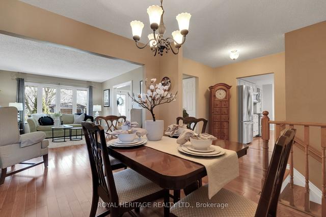 48 Barley Mill Cres, House detached with 3 bedrooms, 2 bathrooms and 6 parking in Clarington ON | Image 4