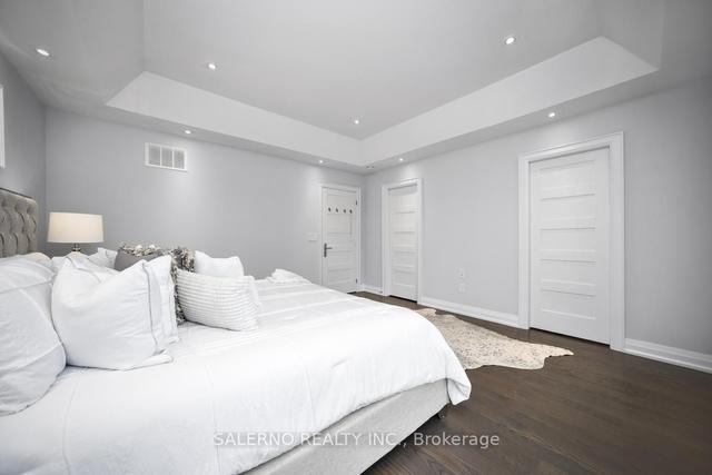 18 Reuben Ave, House detached with 4 bedrooms, 4 bathrooms and 7 parking in Toronto ON | Image 14