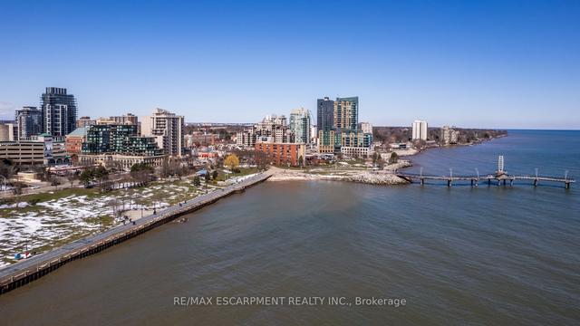 711 - 2060 Lakeshore Rd, Condo with 1 bedrooms, 2 bathrooms and 2 parking in Burlington ON | Image 35