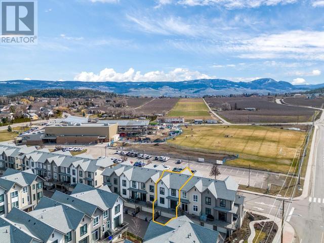 54 - 170 Celano Crescent, House attached with 3 bedrooms, 2 bathrooms and 2 parking in Kelowna BC | Image 1