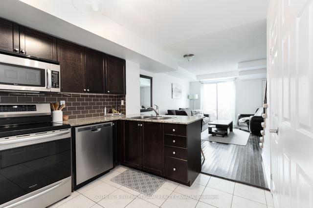 106 - 30 Elsie Lane, Townhouse with 3 bedrooms, 2 bathrooms and 1 parking in Toronto ON | Image 12