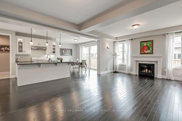 282 Bethpage Dr, House detached with 4 bedrooms, 3 bathrooms and 4 parking in Oakville ON | Image 37