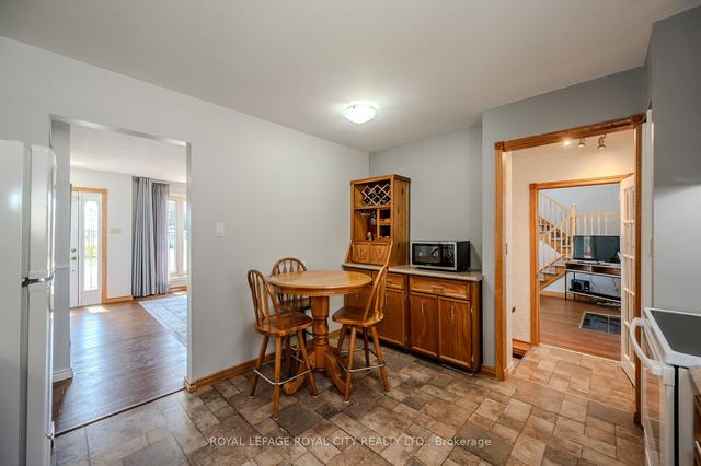 78 Ferndale Ave, House detached with 4 bedrooms, 3 bathrooms and 4 parking in Guelph ON | Image 8