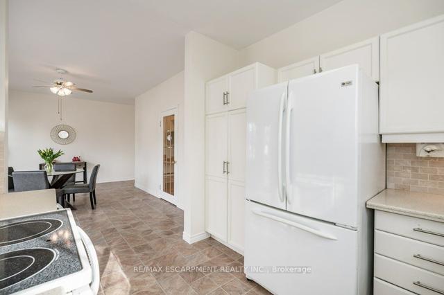 233 Silverbirch Blvd, Condo with 2 bedrooms, 2 bathrooms and 4 parking in Hamilton ON | Image 40
