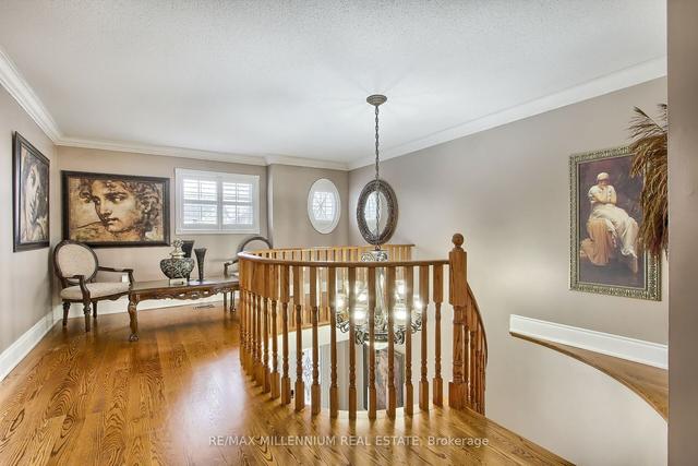 10 Royal Springs Cres, House detached with 4 bedrooms, 4 bathrooms and 6 parking in Brampton ON | Image 11