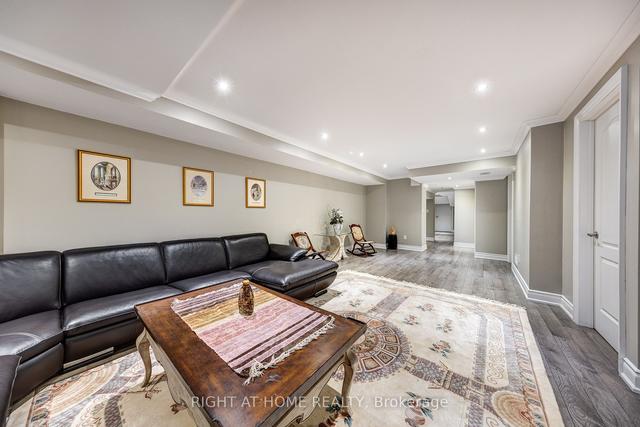 31 Goldthread Terr, House semidetached with 4 bedrooms, 4 bathrooms and 3 parking in Toronto ON | Image 28