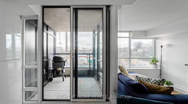 207 - 11 Superior Ave, Condo with 1 bedrooms, 1 bathrooms and 1 parking in Toronto ON | Image 16