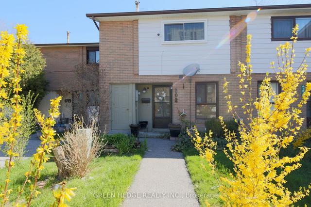 102 Fleetwood Cres, Townhouse with 3 bedrooms, 2 bathrooms and 2 parking in Brampton ON | Image 16